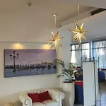 Venice Con Colonnine Elettriche Hotell 3*