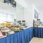 Hotell Venice Con Colonnine Elettriche 3*