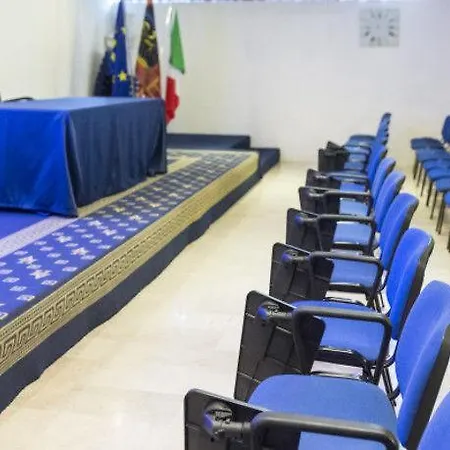 Venice Con Colonnine Elettriche