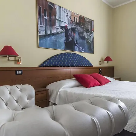 Hotel Venice Con Colonnine Elettriche