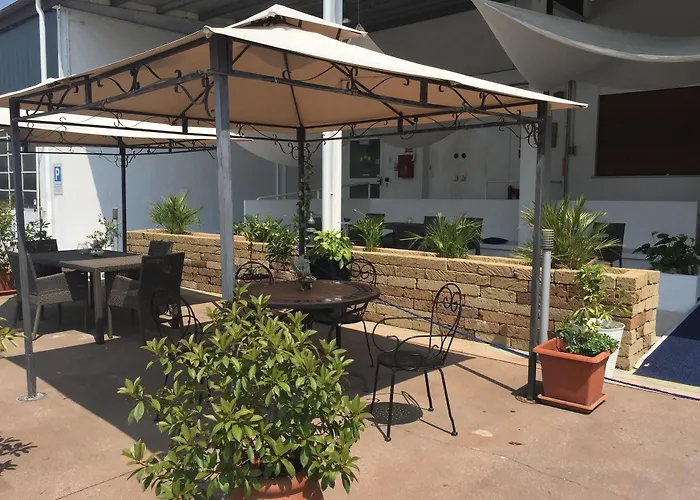 Venice Con Colonnine Elettriche 3*