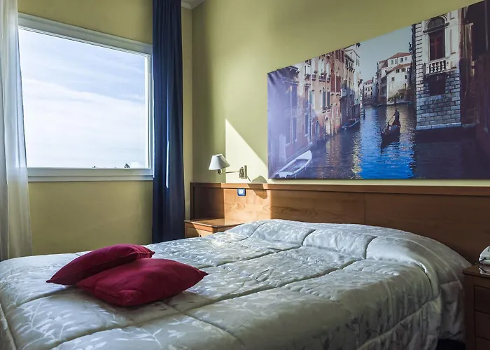 Venice Con Colonnine Elettriche 3*