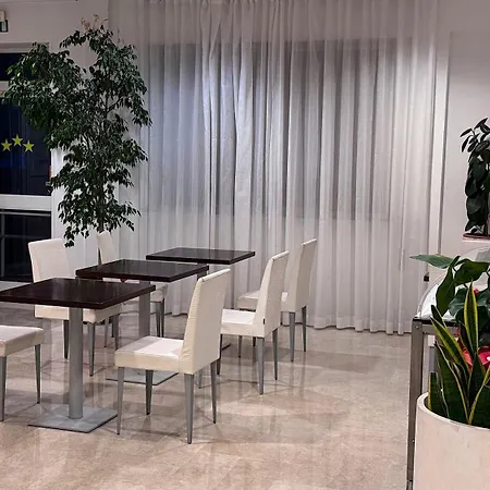 Ξενοδοχείο Venice Con Colonnine Elettriche Grisignano di Zocco