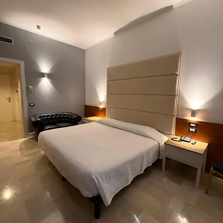 Hotel Venice Con Colonnine Elettriche 3*