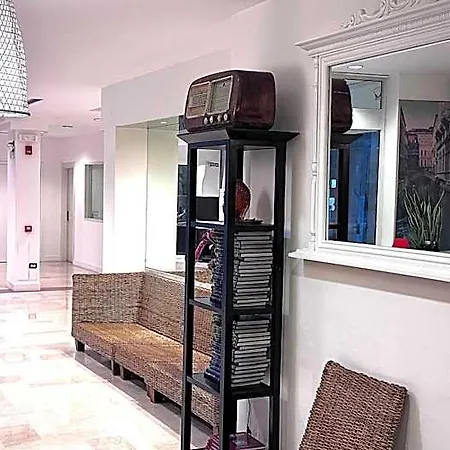 Venice Con Colonnine Elettriche 3*