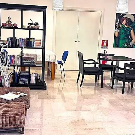 Venice Con Colonnine Elettriche 3*