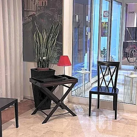 Hotel Venice Con Colonnine Elettriche 3*