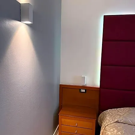 Venice Con Colonnine Elettriche 3*